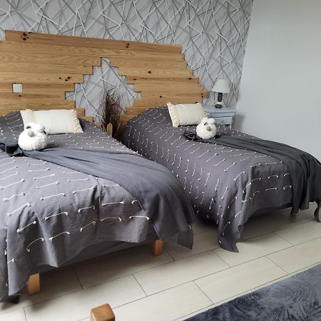 Bed and Breakfast Laurilia à Saint-Romain-sur-Cher Extérieur photo